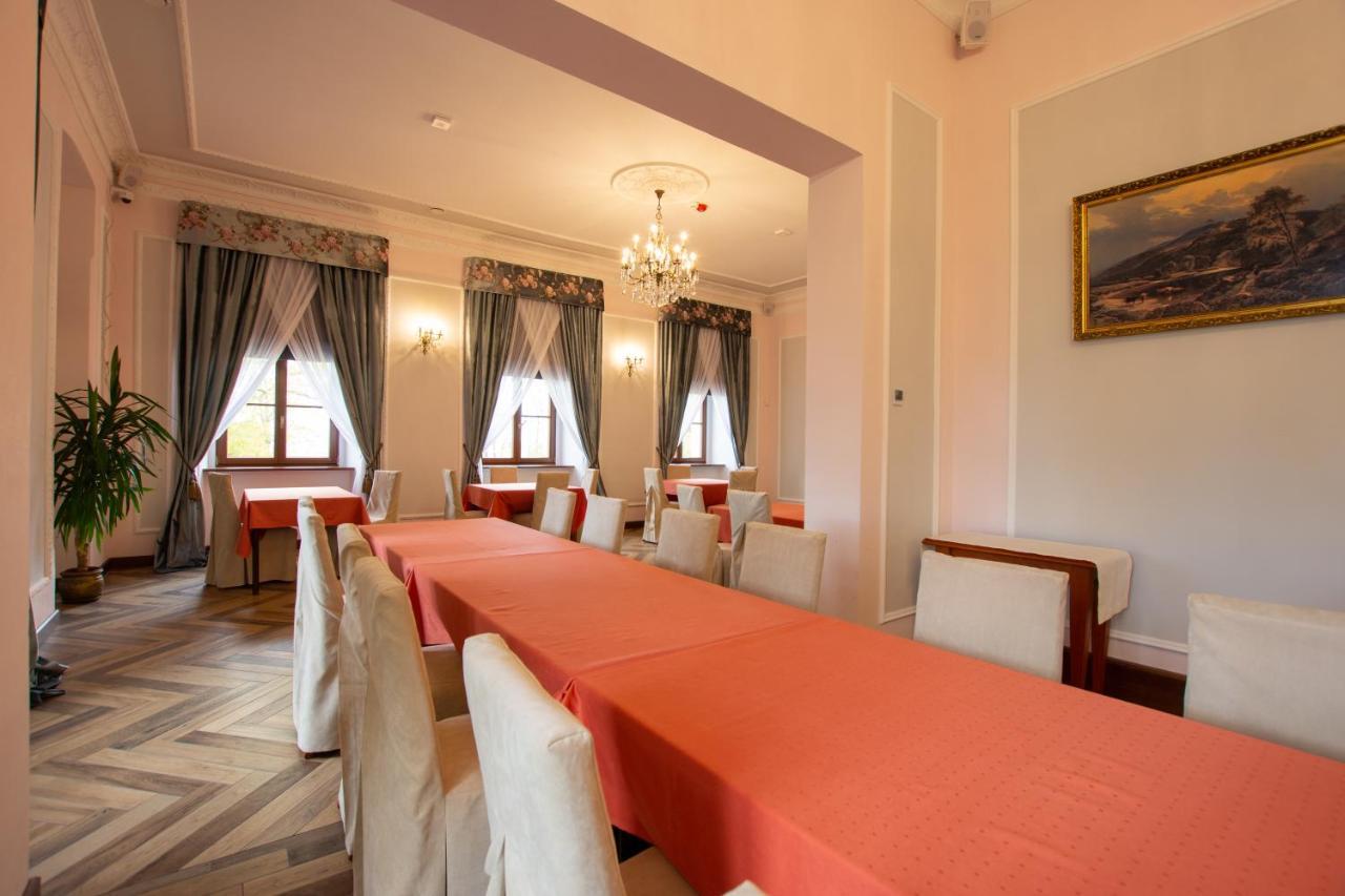 Palac Lubiechowa-Jelenia Gora- Riesengebirge Ngoại thất bức ảnh